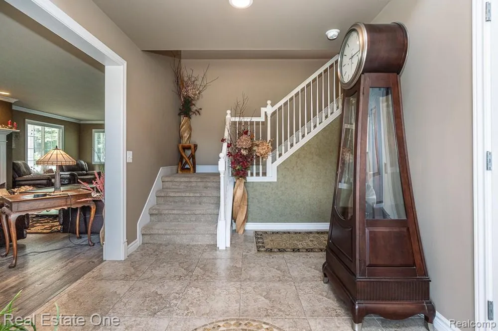 2691 Fox Cove Addison Township, MI 48370