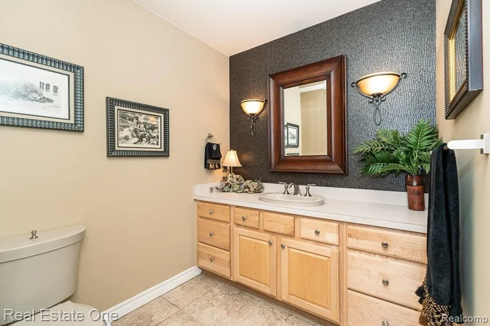 2691 Fox Cove Addison Township, MI 48370