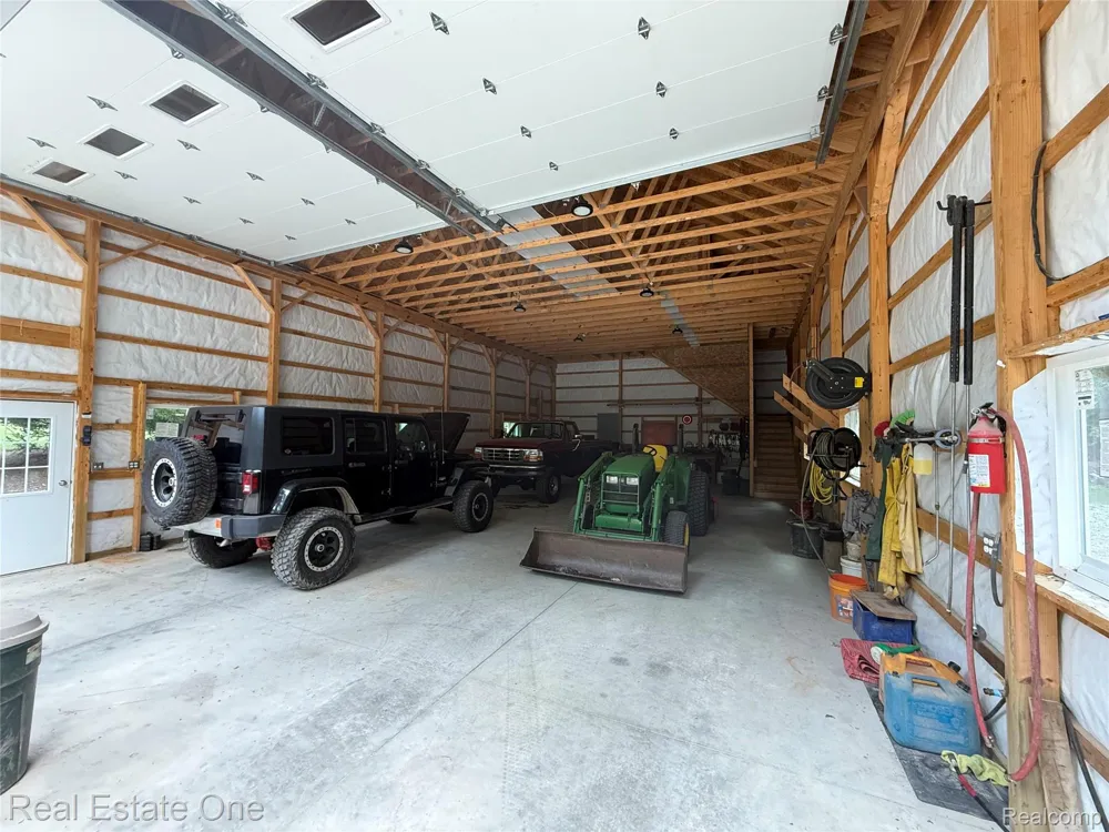 2691 Fox Cove Addison Township, MI 48370