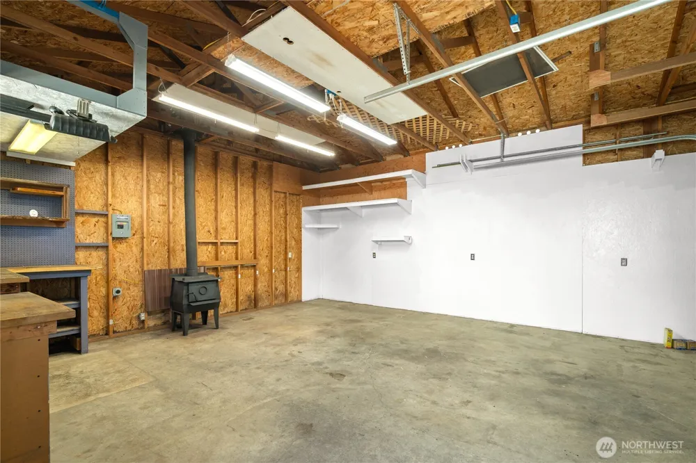 710 Perry Avenue Hoquiam, WA 98550