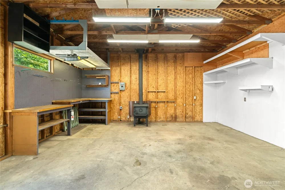 710 Perry Avenue Hoquiam, WA 98550