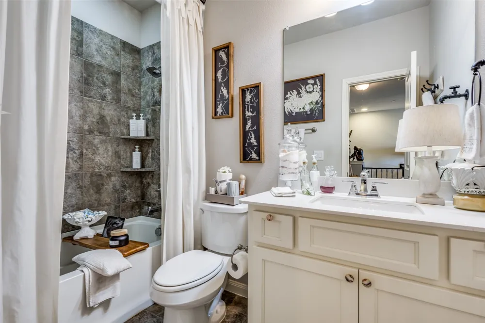 1132 Moonstone Street Carrollton, TX 75007