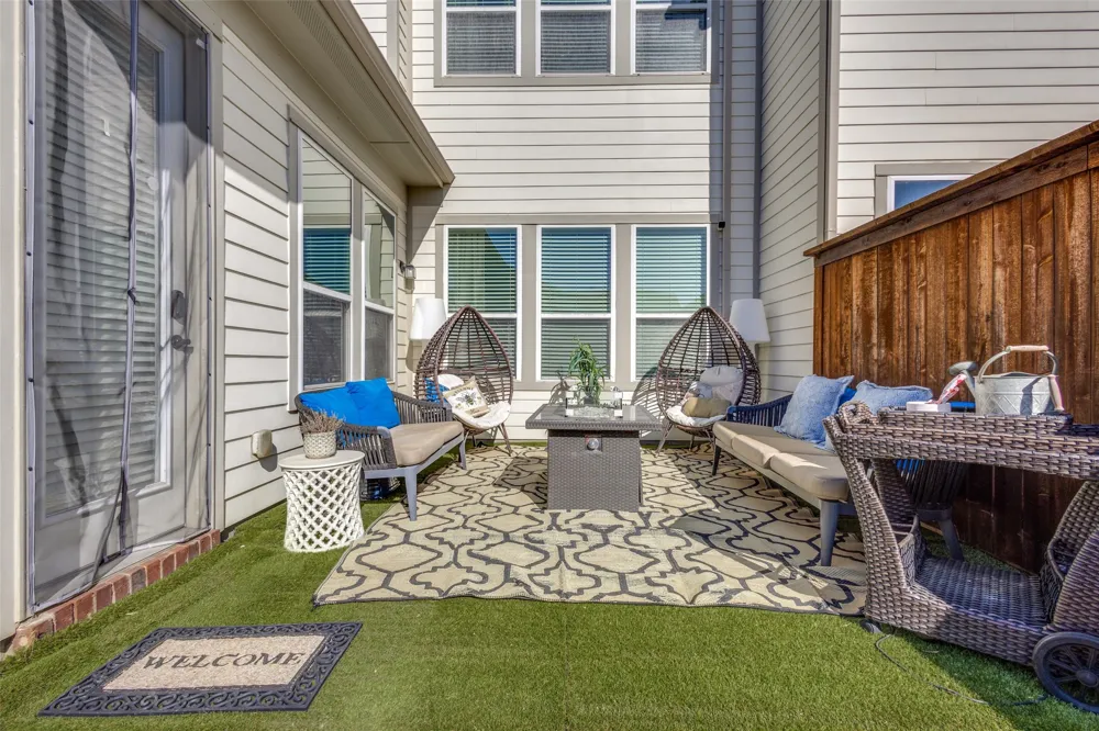 1132 Moonstone Street Carrollton, TX 75007