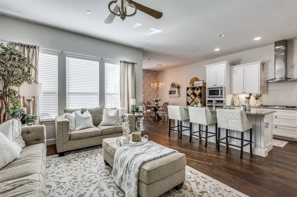 1132 Moonstone Street Carrollton, TX 75007