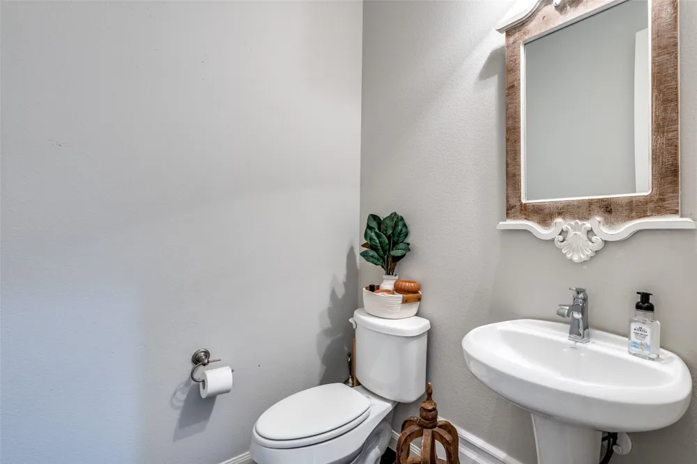 1132 Moonstone Street Carrollton, TX 75007