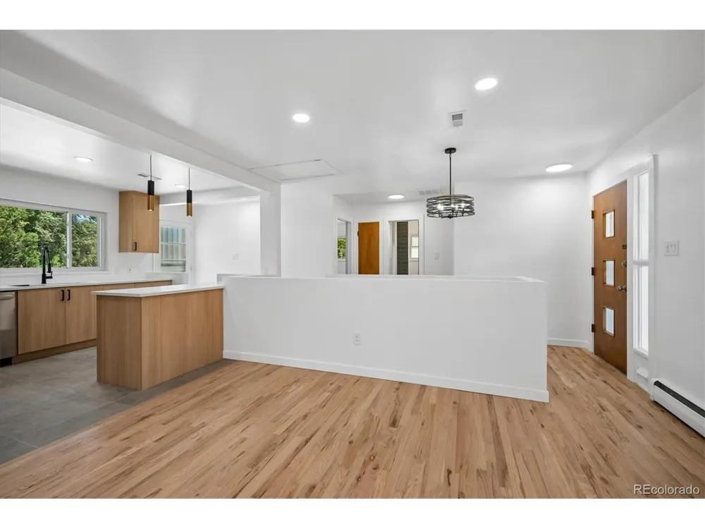 2015 Arapahoe Street Golden, CO 80401