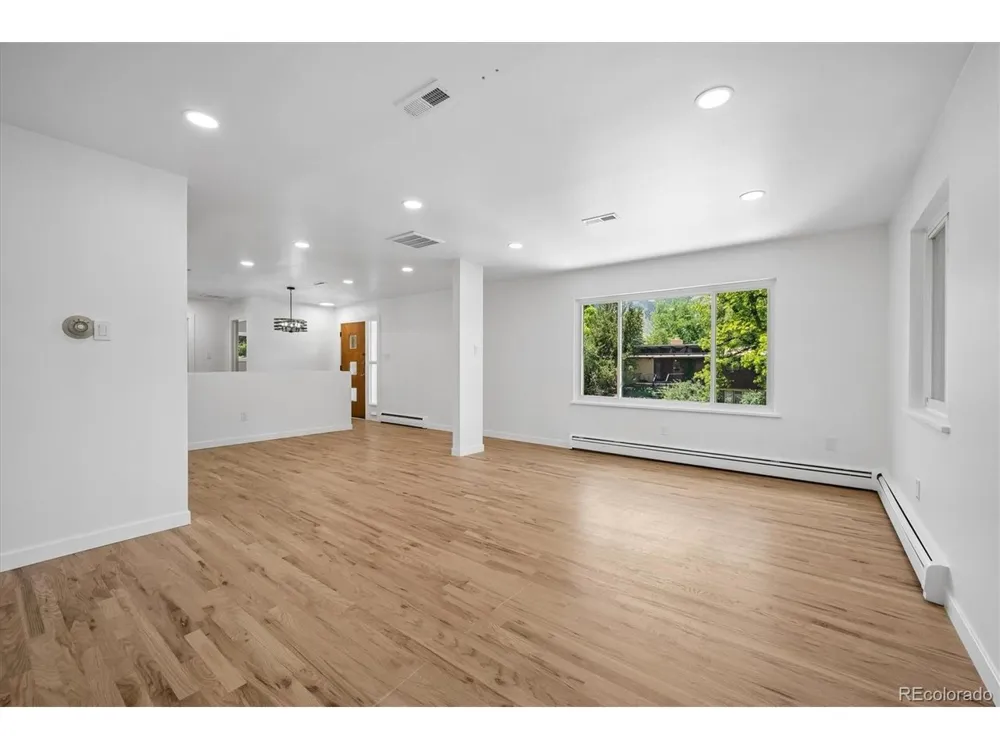 2015 Arapahoe Street Golden, CO 80401
