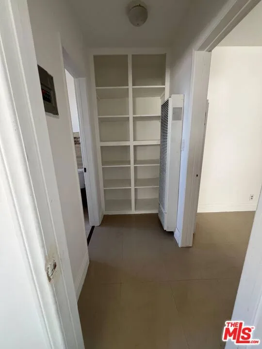 4822 Rosewood Avenue #4 Los Angeles, CA 90004
