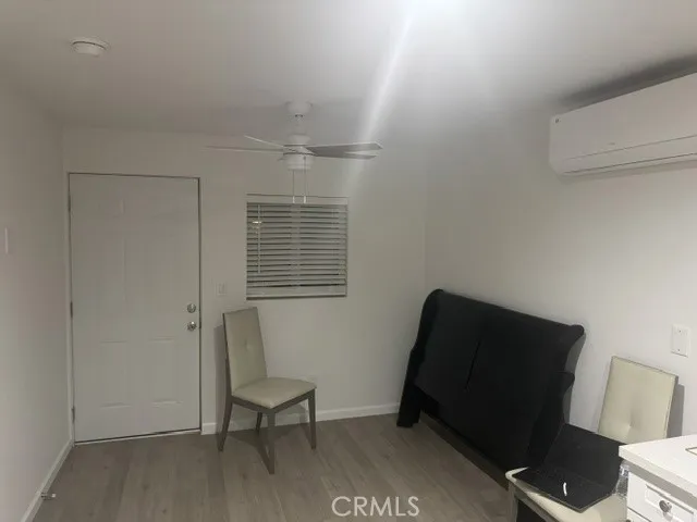 7960 Tampa Avenue Reseda, CA 91335