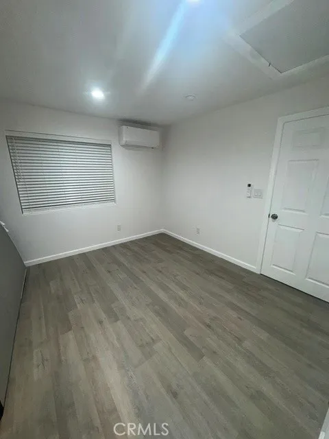 7960 Tampa Avenue Reseda, CA 91335