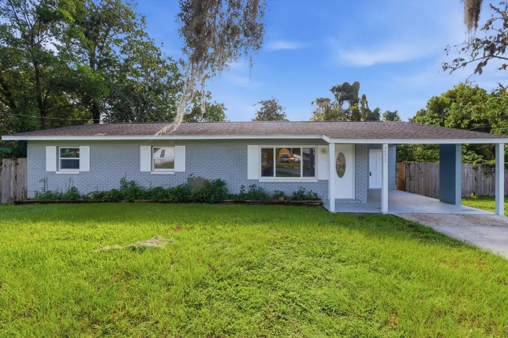 3217 NE 14TH AVENUE ocala, FL 34479