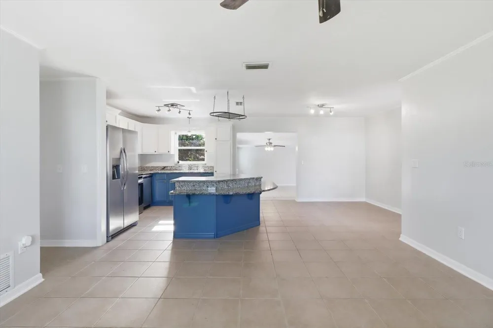 3217 NE 14TH AVENUE ocala, FL 34479