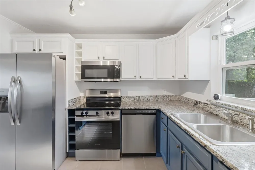 3217 NE 14TH AVENUE ocala, FL 34479