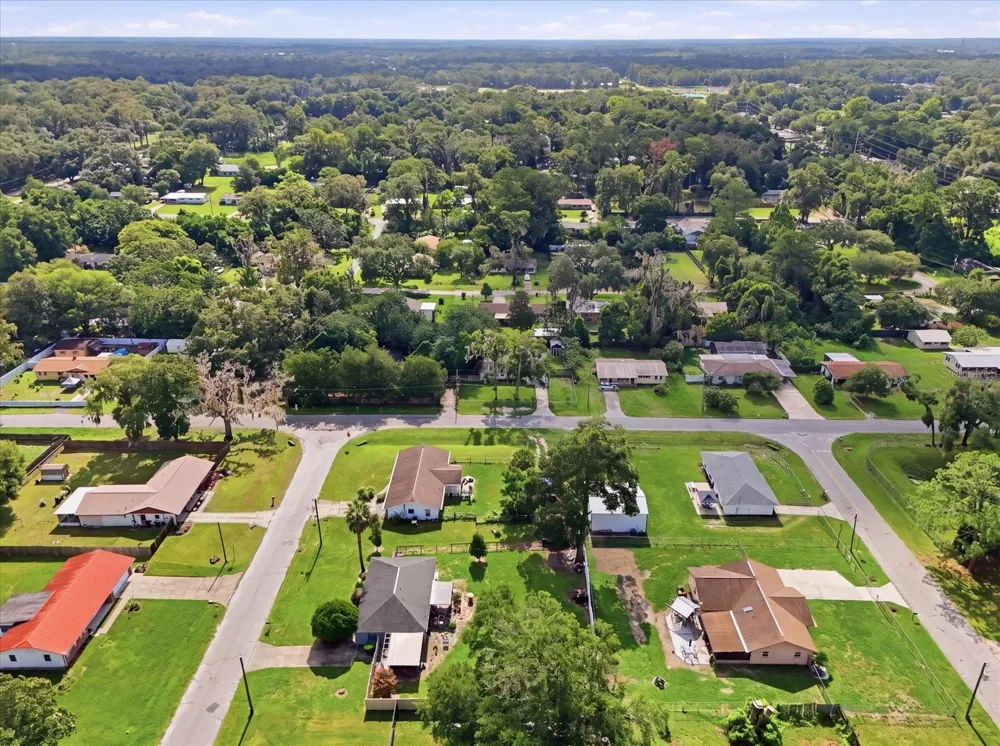 3217 NE 14TH AVENUE ocala, FL 34479