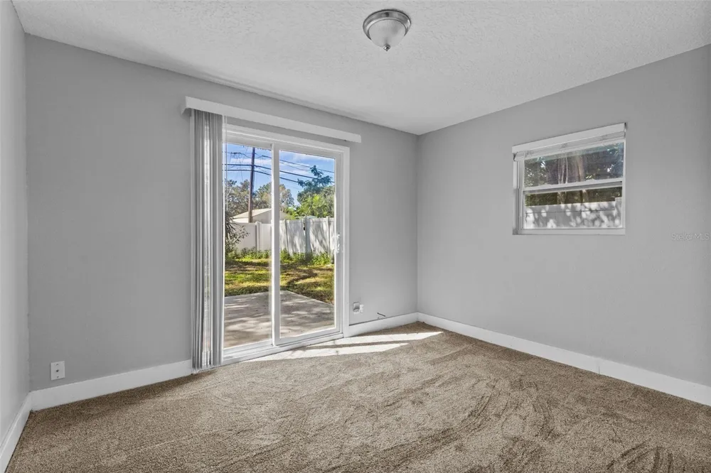 4402 W TRILBY AVENUE Tampa, FL 33616