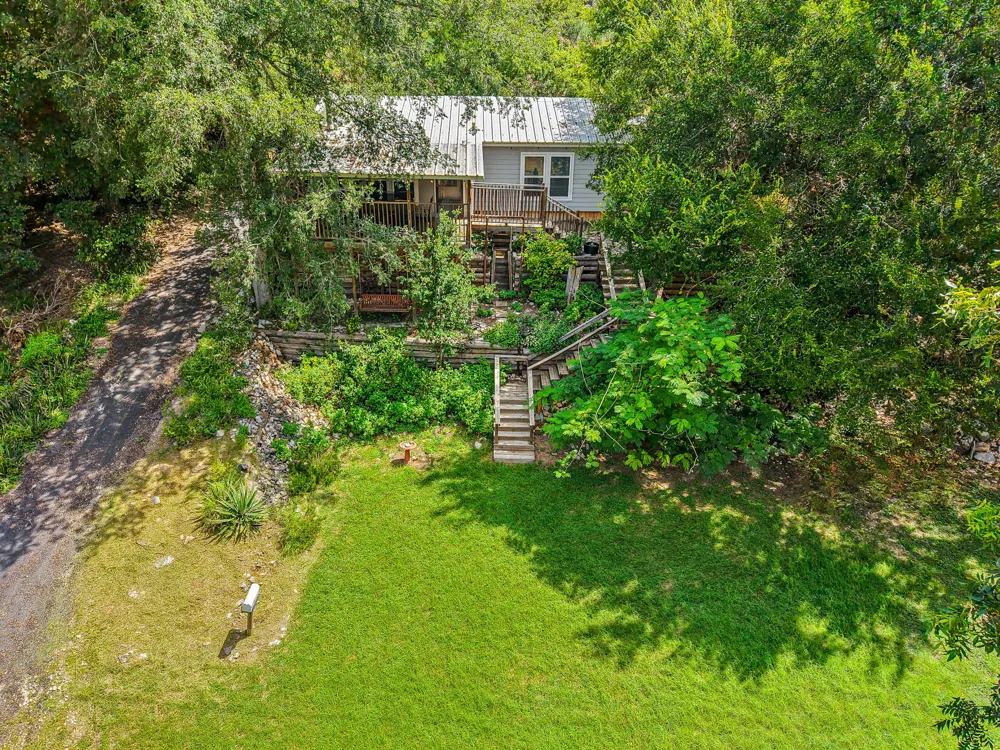 770 River Road Lampasas, TX 76550
