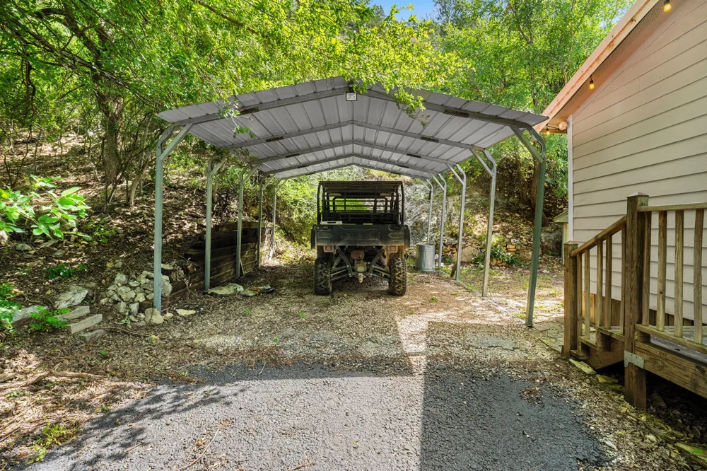 770 River Road Lampasas, TX 76550