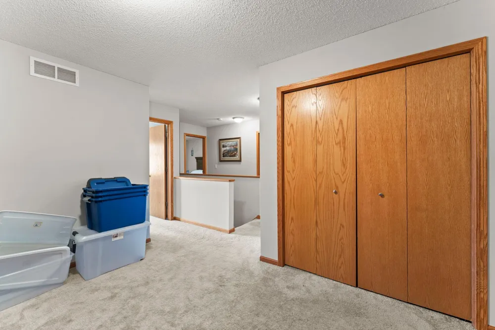 345 Roosevelt Street S #H Cambridge, MN 55008