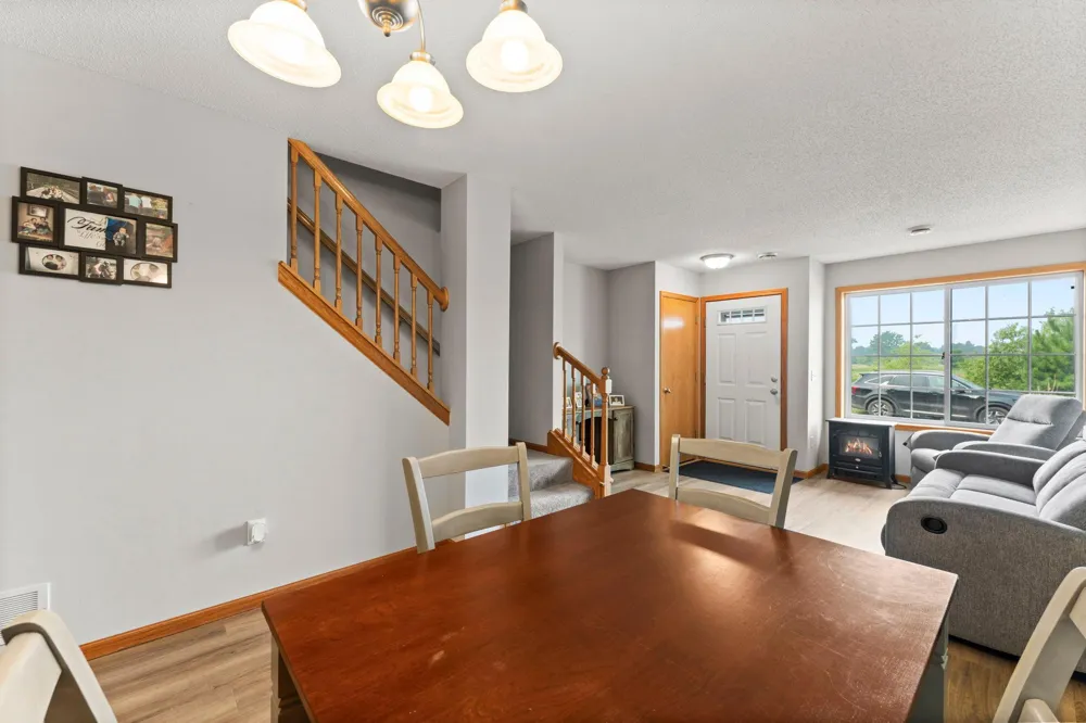 345 Roosevelt Street S #H Cambridge, MN 55008