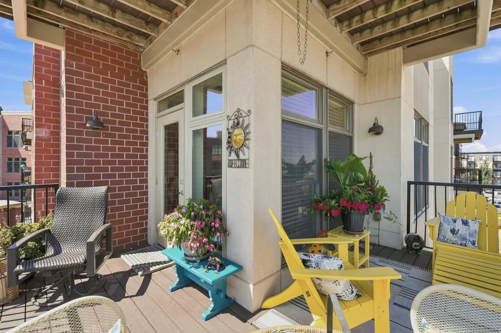 150 E Travelers Trail #323 Burnsville, MN 55337