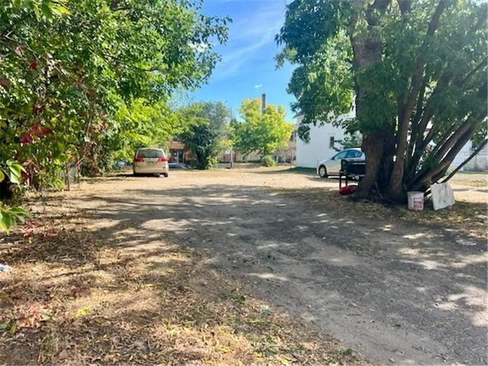 2804 Cedar Avenue S Minneapolis, MN 55407