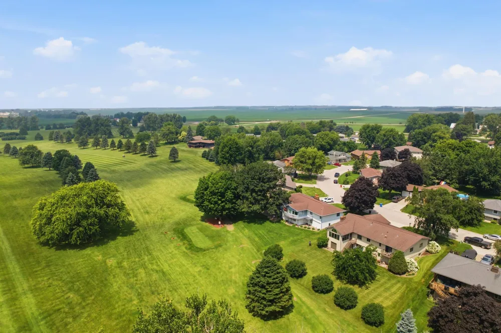 220 Country Club Drive Lewiston, MN 55952