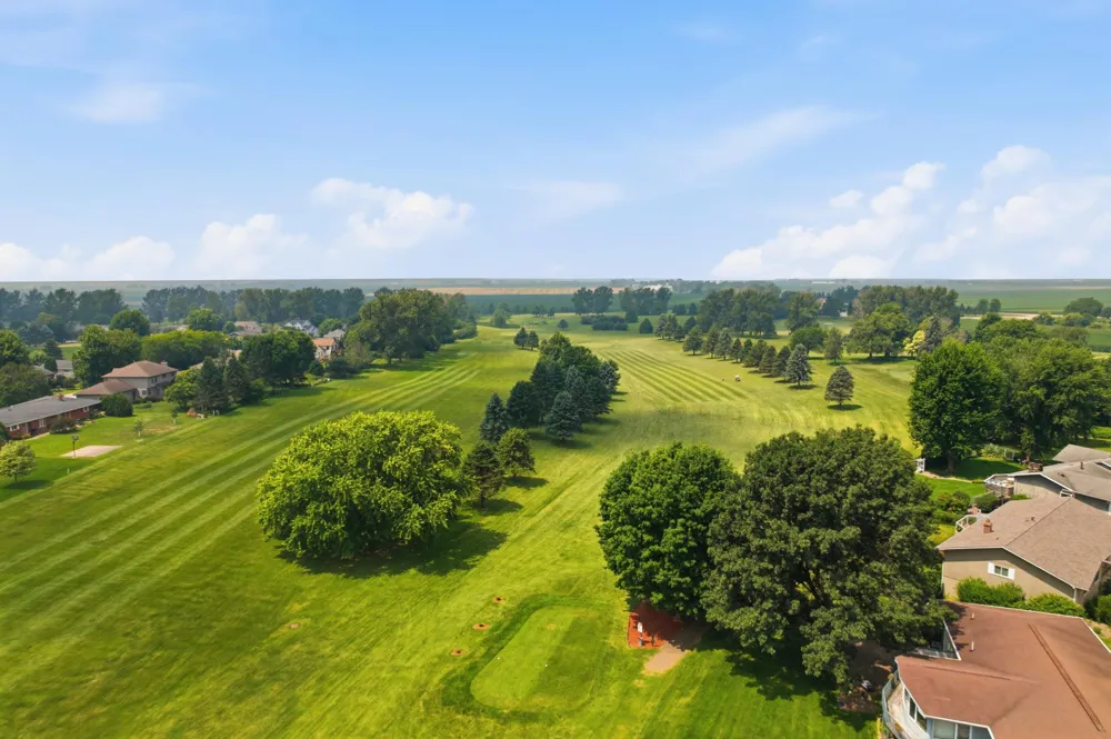 220 Country Club Drive Lewiston, MN 55952