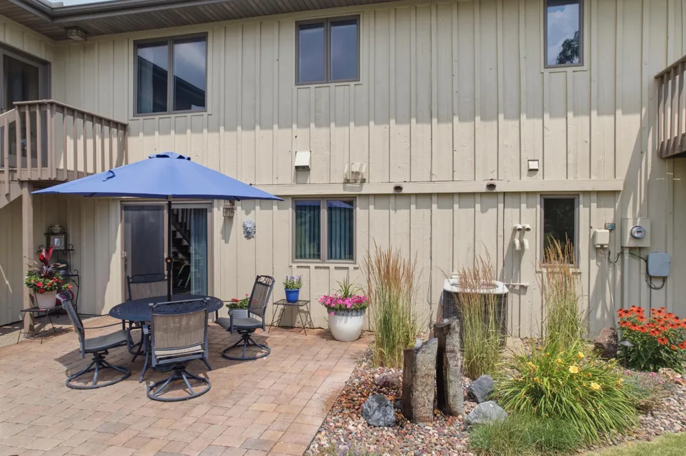 220 Country Club Drive Lewiston, MN 55952