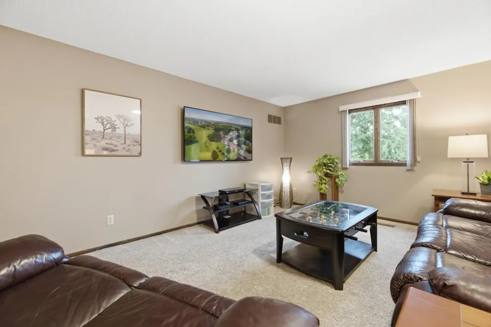 220 Country Club Drive Lewiston, MN 55952
