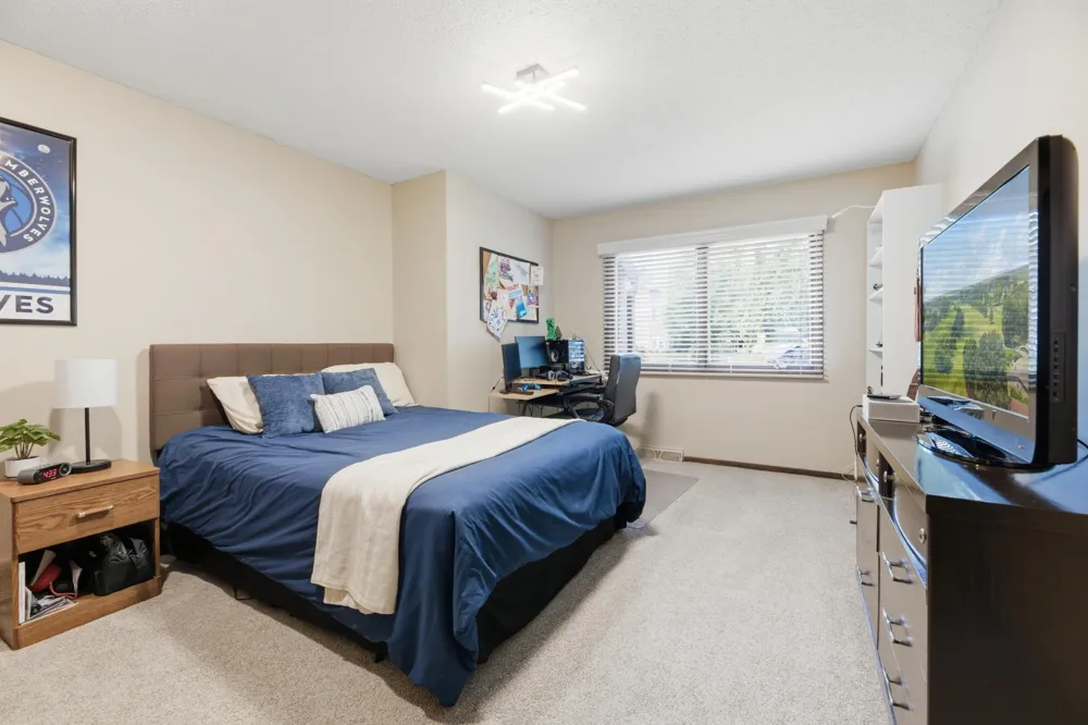 220 Country Club Drive Lewiston, MN 55952