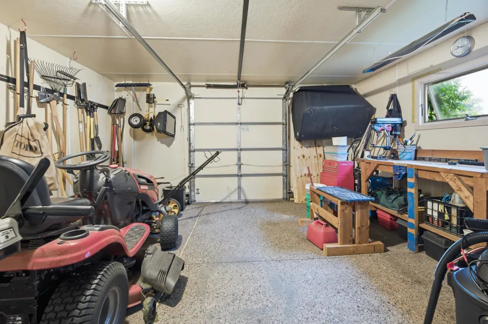 220 Country Club Drive Lewiston, MN 55952