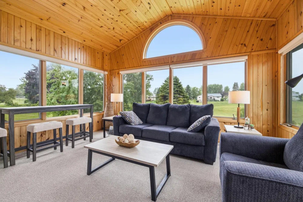 220 Country Club Drive Lewiston, MN 55952