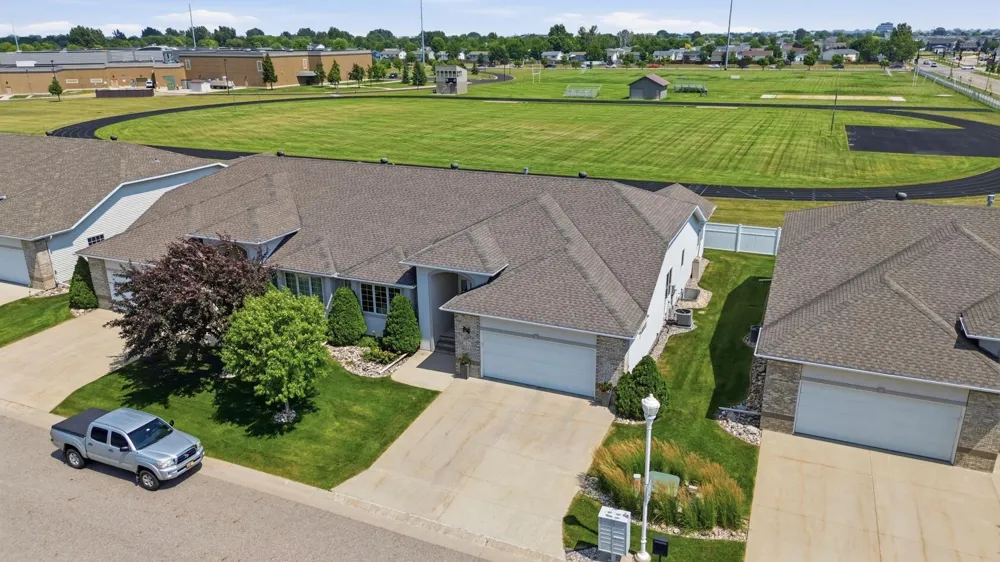 1831 Cypress Way West Fargo, ND 58078
