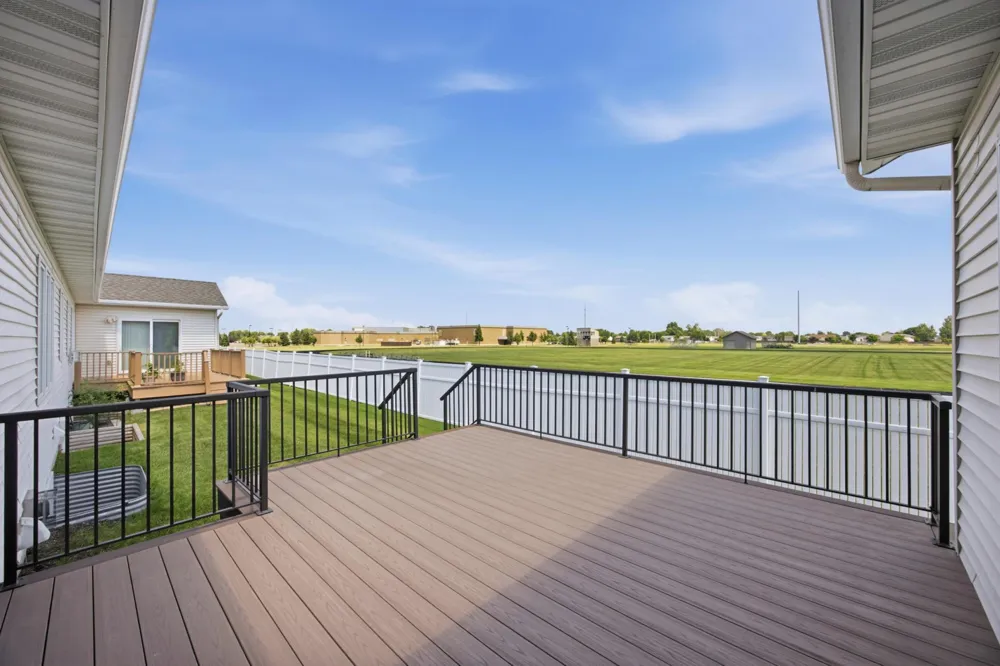 1831 Cypress Way West Fargo, ND 58078