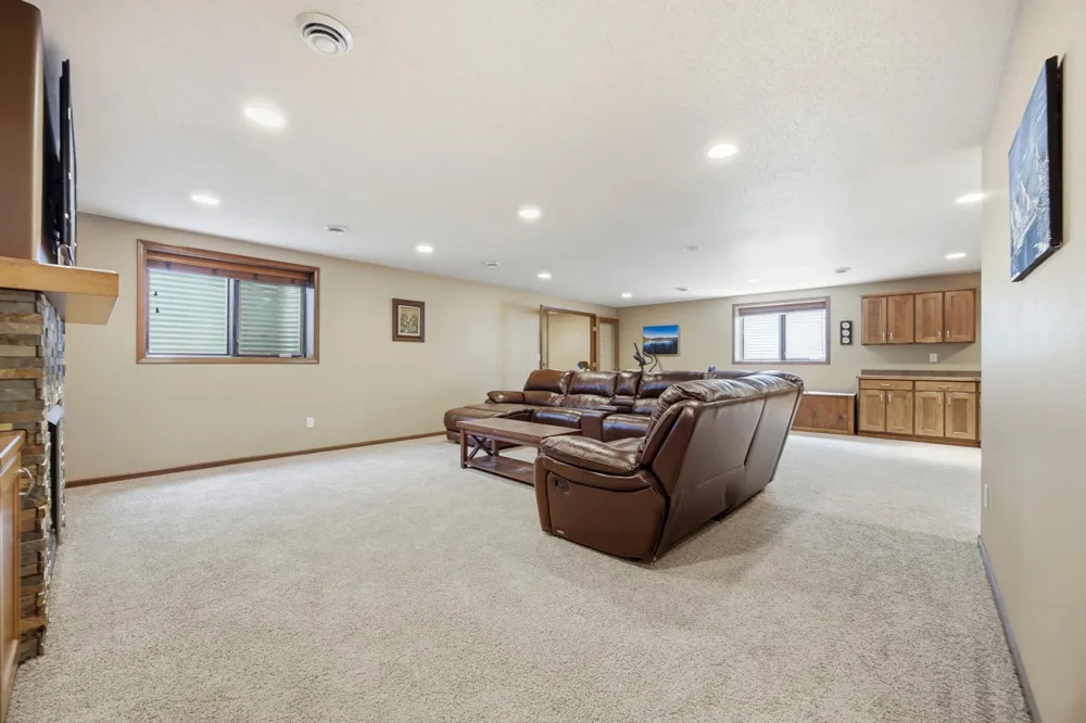 1831 Cypress Way West Fargo, ND 58078