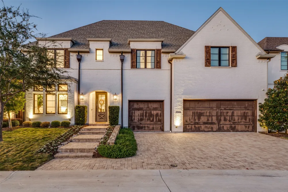 6655 Avian Drive Dallas, TX 75230