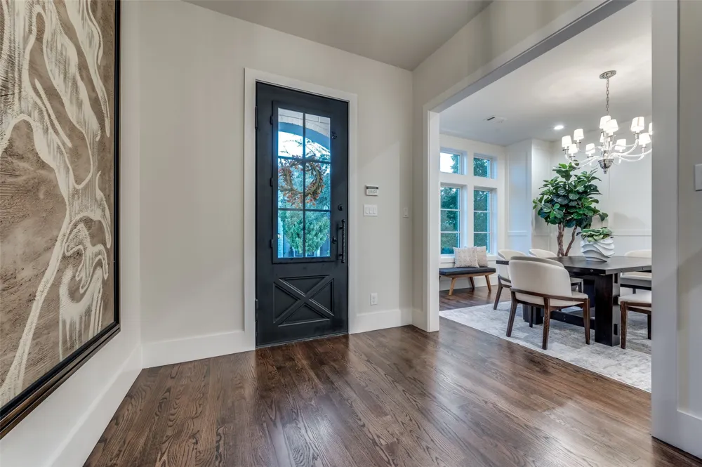 6655 Avian Drive Dallas, TX 75230
