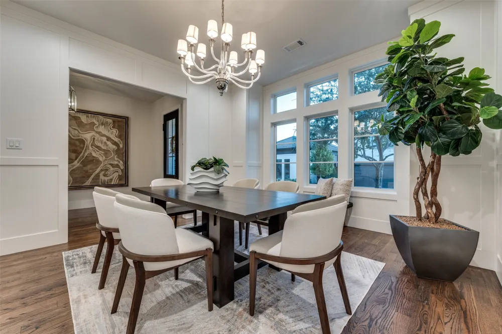 6655 Avian Drive Dallas, TX 75230