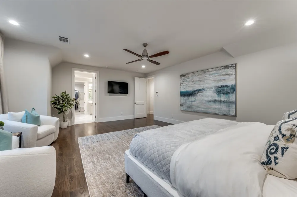 6655 Avian Drive Dallas, TX 75230