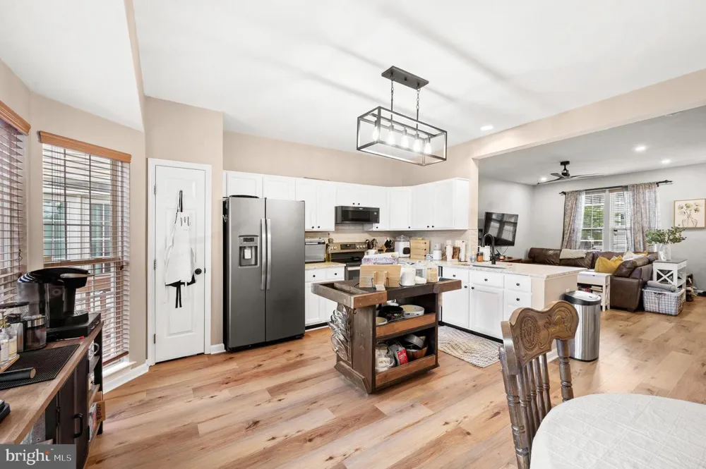 7005 MANAHOAC PLACE Gainesville, VA 20155