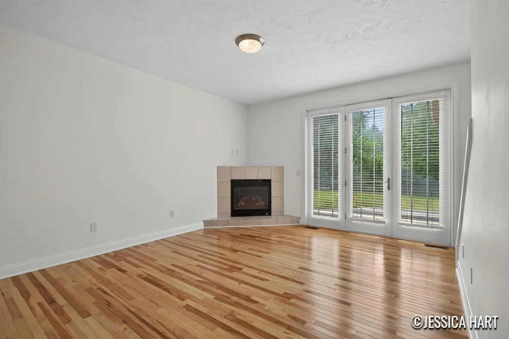495 Morton Avenue #3 Belding, MI 48809