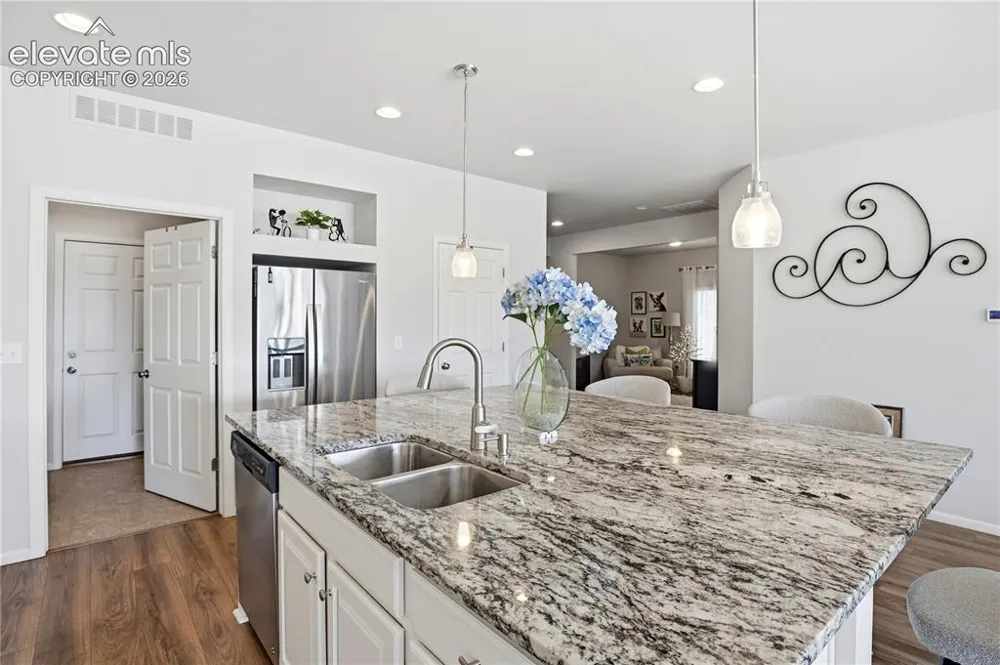 6338 Moate Lane Colorado Springs, CO 80927