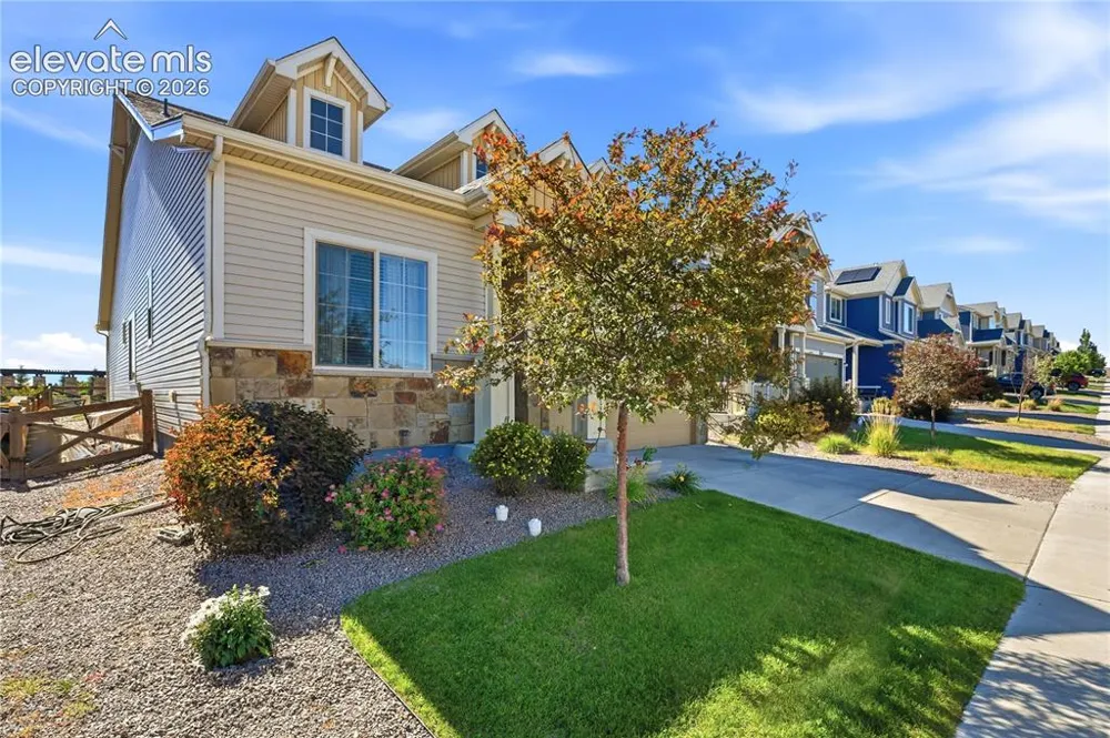 6338 Moate Lane Colorado Springs, CO 80927