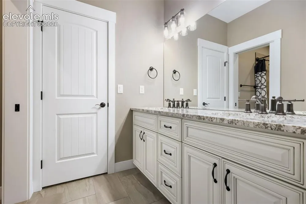 12050 Silver Concho Trail Elbert, CO 80106