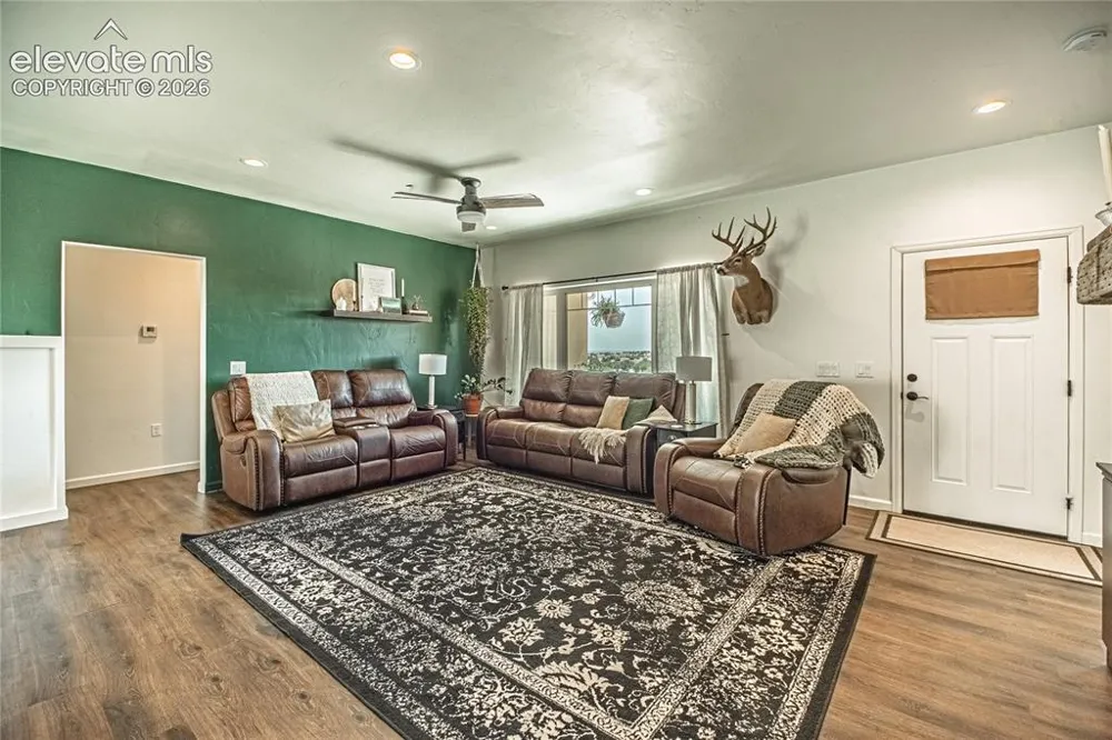 585 Twin Pines Avenue Rockvale, CO 81244