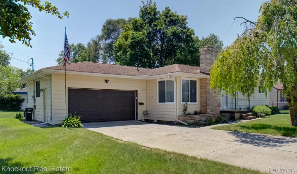 487 Atlanta Street Carrollton Township, MI 48604