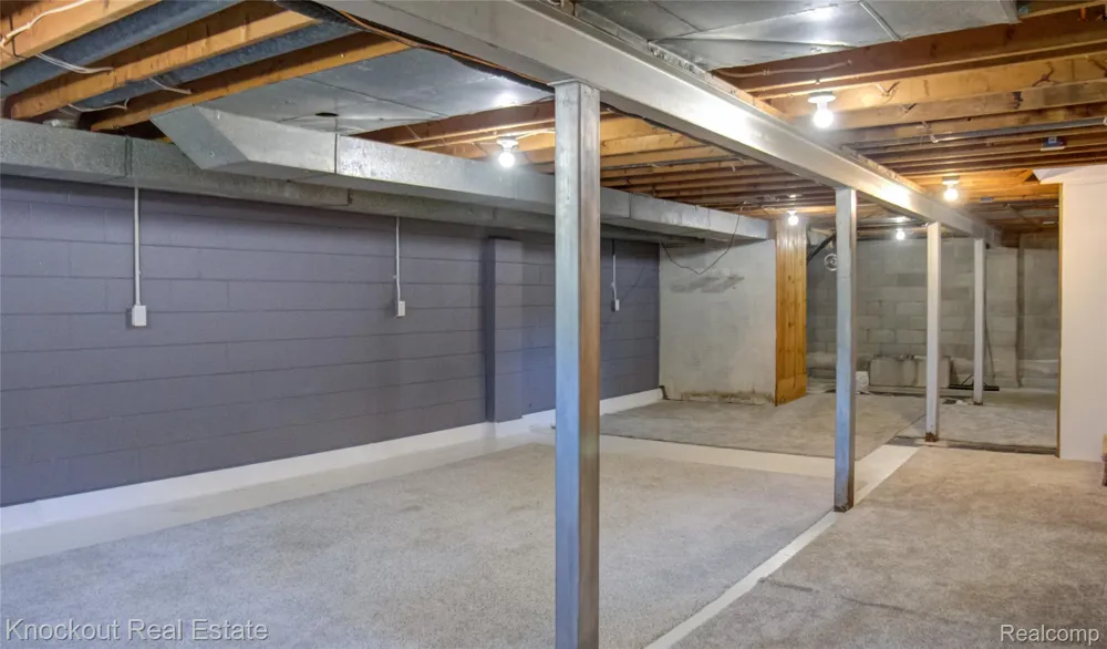 487 Atlanta Street Carrollton Township, MI 48604