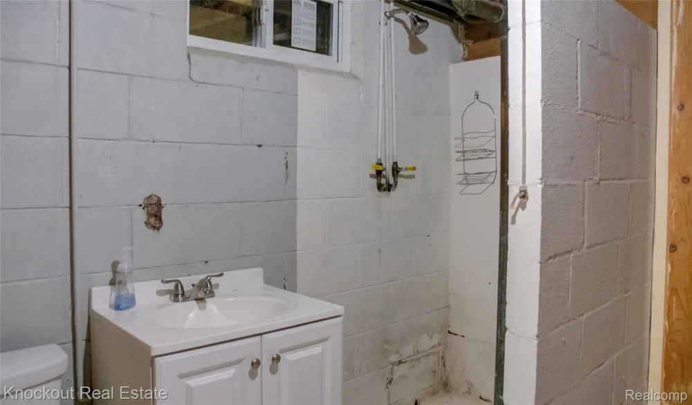 487 Atlanta Street Carrollton Township, MI 48604