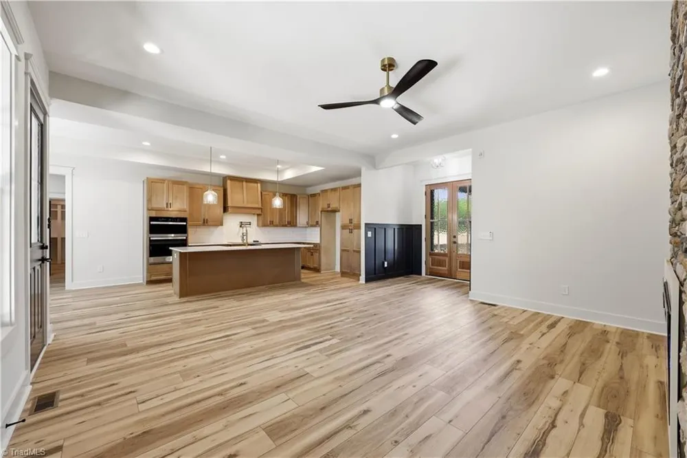 1520 Pack Lane Mebane, NC 27302