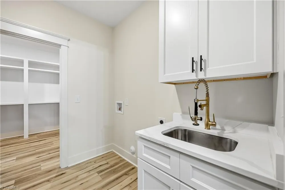 1520 Pack Lane Mebane, NC 27302